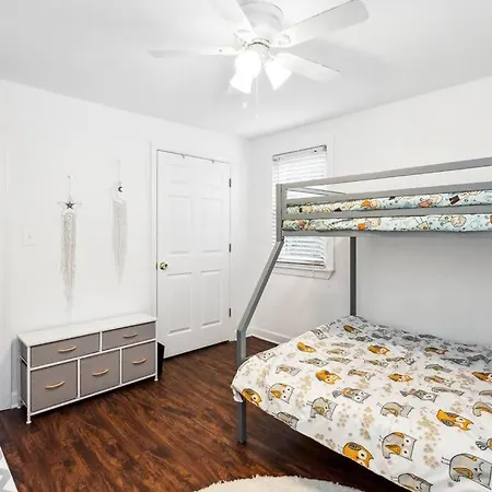 Charming Cottage In Central Location*Near Bwi*